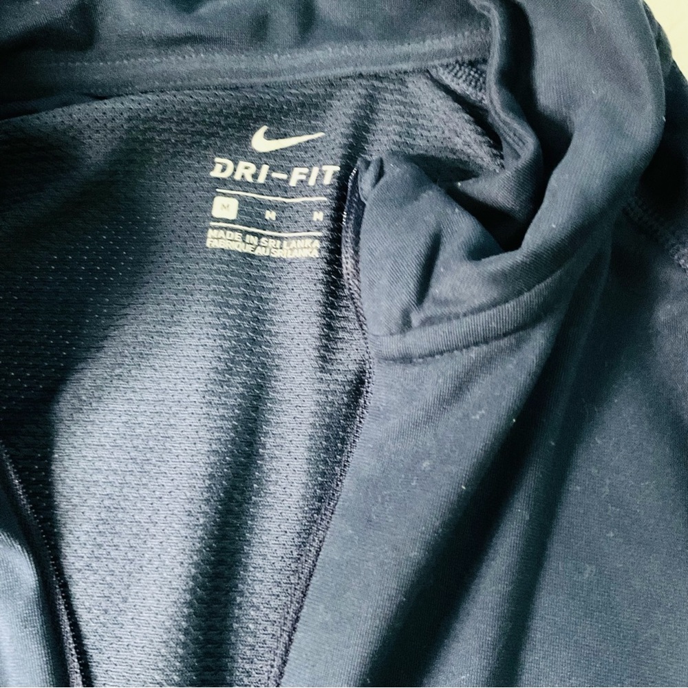 Nike Navy Dri-FIT Quarter-Zip Pullover Size M - Picture 3 of 5